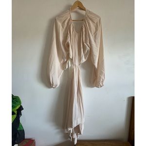 LPA Elegant Cream Long-Sleeve Dress fresh cotton